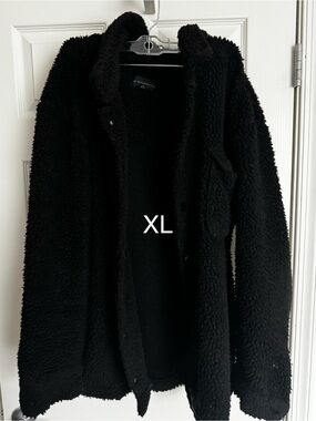 Cozy Black Sherpa Jacket - XL